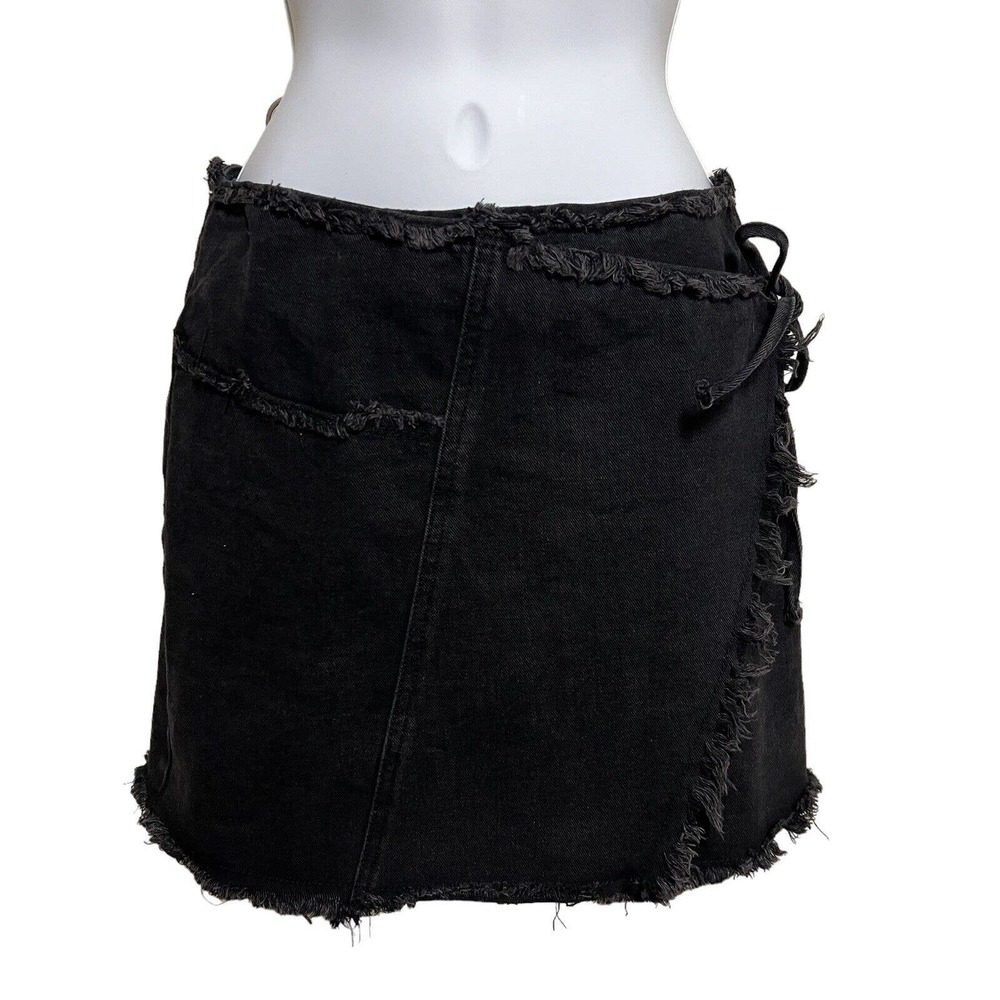 🌵 Cotton On Women's Denim Frayed Wrap Black Boho Mini Skirt - Size 6
